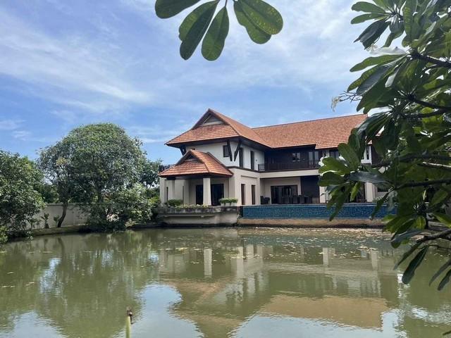 EPL-HS0947 ขายบ้านเดี่ยว2 ชั้น มีสระว่ายน้ำ ซอยวัดบัวโรย บางเสาธง เนื้อที่ 2 ไร่ พื้นที่ใช้สอย 547 ตร.ม. 4 ห้องนอน 7ห้องน้ำ ใกล้สยามเอาเลท EPL-HS0947 ขายบ้านเดี่ยว2 ชั้น มีสระว่ายน้ำ ซอยวัดบัวโรย บางเสาธง เนื้อที่ 2 ไร่ พื้นที่ใช้สอย 547 ตร.ม. 4 ห้องนอน 7ห้องน้ำ ใกล้สยามเอาเลท