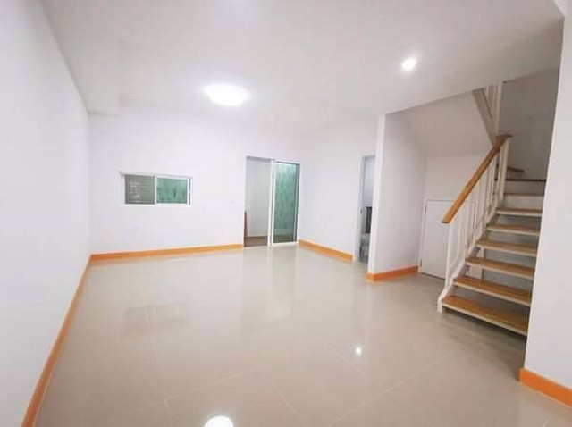 ขายทาวน์เฮ้าส์ 2 ชั้น บ้านอารียาเดอะคัลเลอร์สเฟส3 ใกล้แฟชั่นไอส์แลนด์ ขายทาวน์เฮ้าส์ 2 ชั้น บ้านอารียาเดอะคัลเลอร์สเฟส3 ใกล้แฟชั่นไอส์แลนด์