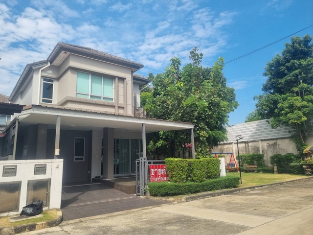 WW81JJ ขาย บ้านเดี่ยว (หลังมุม) หมู่บ้านไลฟ์ บางกอก บูเลอวาร์ด รามอินทรา 107 ใกล้ห้างแฟชั่นไอส์แลนด์ WW81JJ ขาย บ้านเดี่ยว (หลังมุม) หมู่บ้านไลฟ์ บางกอก บูเลอวาร์ด รามอินทรา 107 ใกล้ห้างแฟชั่นไอส์แลนด์