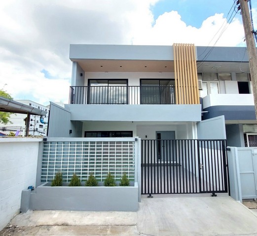 ��·�ǹ���� 2 ��� �آ���Է 89/1 ��ҧ�ҡ BTS �ҧ�ҡ ��§ 400 ���������ҧ�繨���� �Թ�ҧ��������ӹ�¤����дǡ�ú��ѹ 