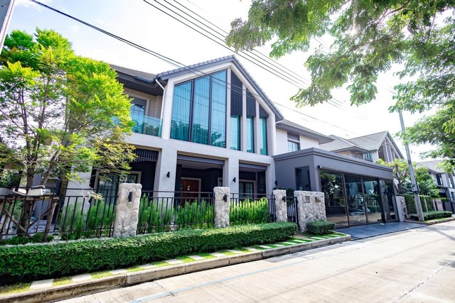 HS670��º�ҹ������ç��úҧ�͡��������� ���Ѳ�� 2 ��¾������������� �������� Modern Luxury