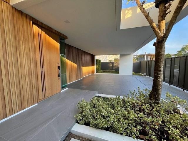 PO255 ������ ��ҹ����� 3 ��� �����ҹ VIVE ����� ������ 9 ���ҹҪҵ�����ԧ�ѹ �. ��ا෾��ձ� �ǧ�Ѻ��ҧ ࢵ�оҹ�٧