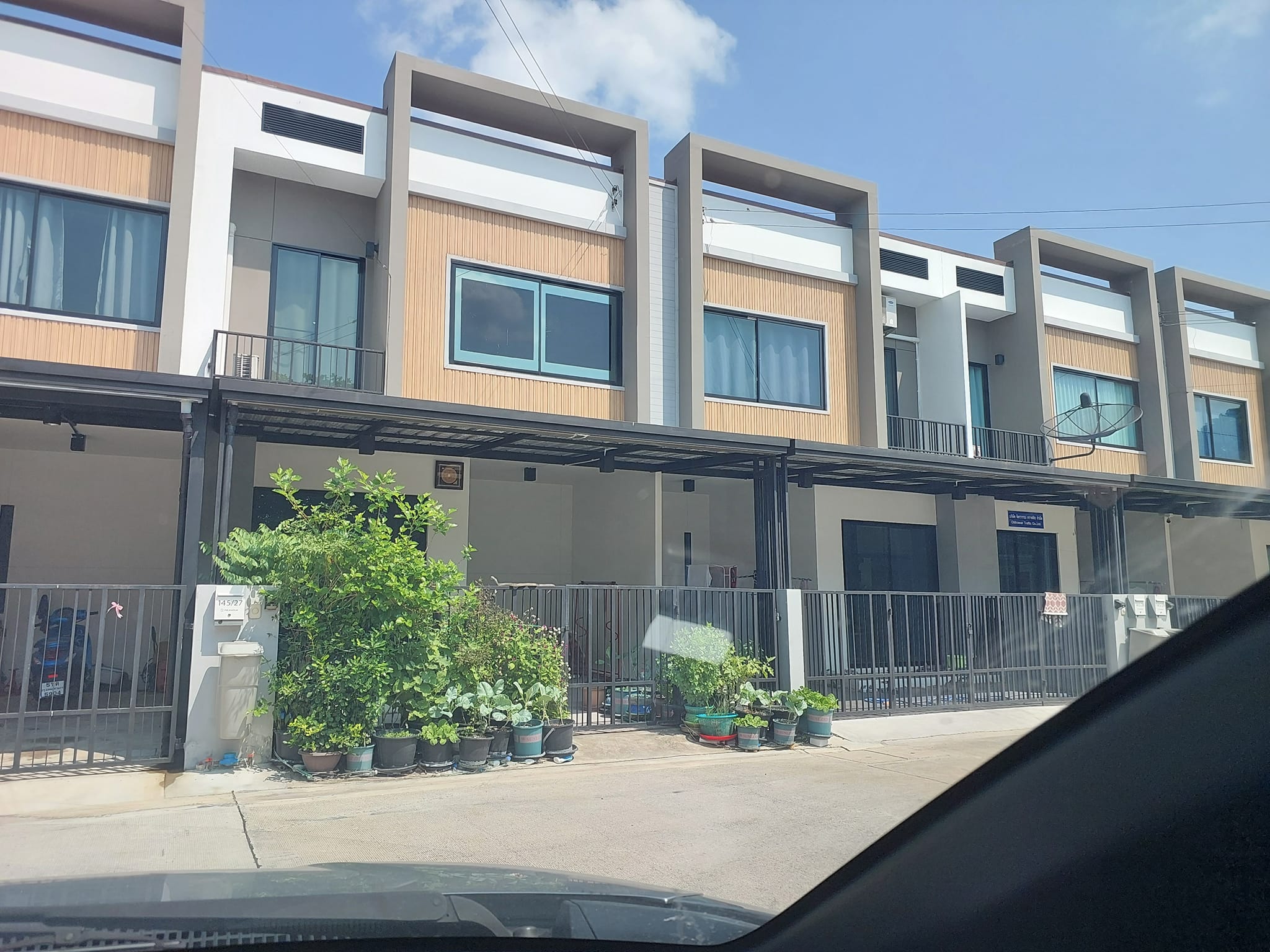  townhome S GATE TOWN ྪ 69 - 