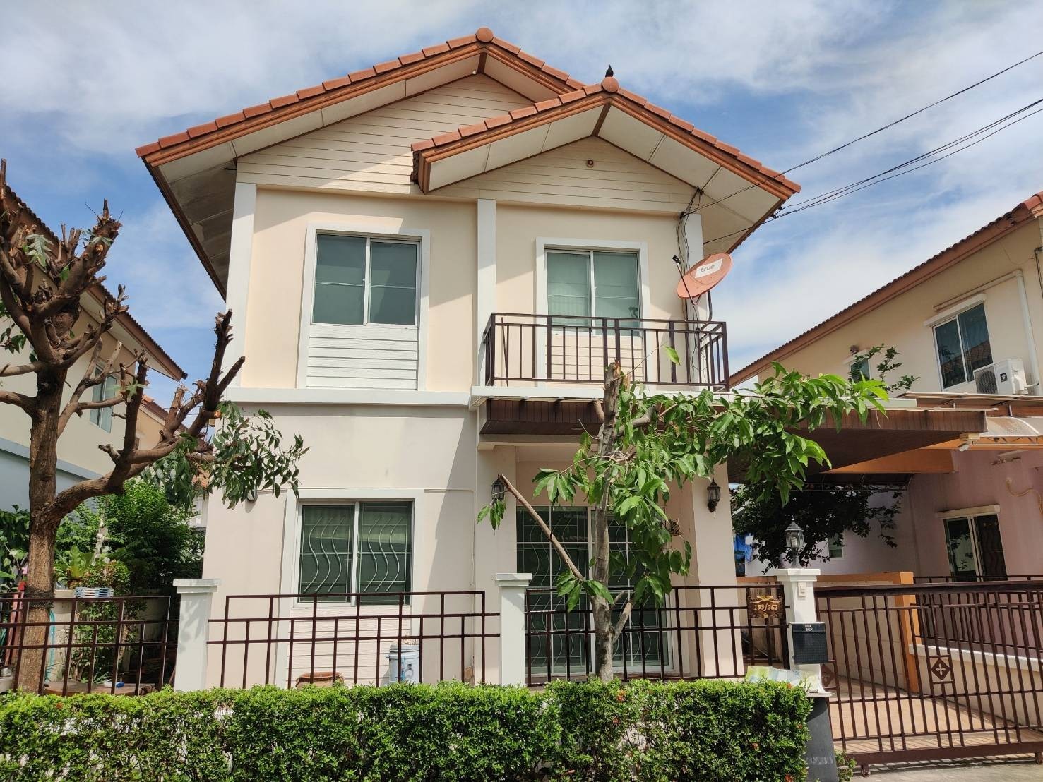 TM650200 ขายบ้านแฝดแต่ราคาทาวเฮ้าส์ใน หมู่บ้าน ฟ้ากรีนพาร์ค TM650200 ขายบ้านแฝดแต่ราคาทาวเฮ้าส์ใน หมู่บ้าน ฟ้ากรีนพาร์ค