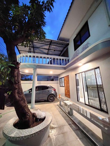 POR4190 ให้เช่าบ้านเดี่ยว 2 ชั้น ซอยสุขุมวิท 60/1 รีโนเวทใหม่ POR4190 ให้เช่าบ้านเดี่ยว 2 ชั้น ซอยสุขุมวิท 60/1 รีโนเวทใหม่