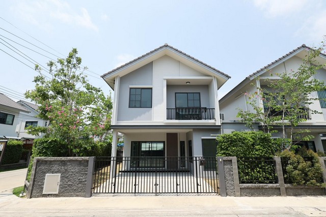 ��� ��ҹ����� Britania Mega Town Bangna ��ҹ�ҧ�� 3 ��ͧ�͹ 3 ��