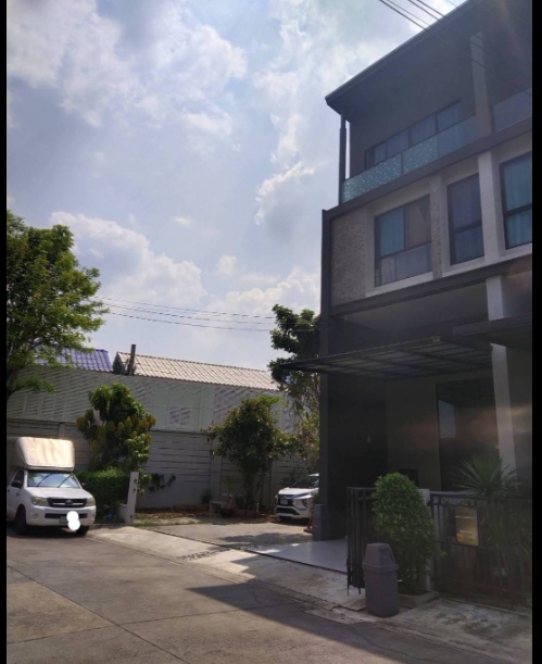  �����ҷ�ǹ���� 3 ��� ��ҹ��ҧ���ͧ ����Ǵ� 64 ��ѡ��� �ŧ��� 