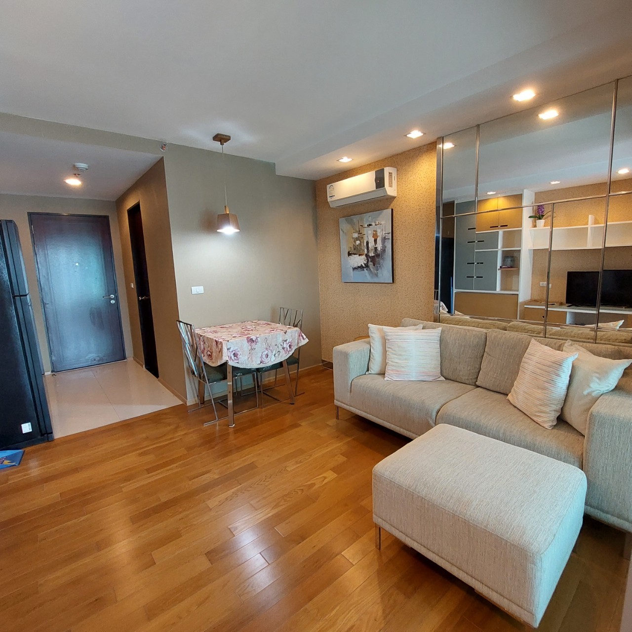 ????For Sale???? The Line Phaholyothin Park Tower A ????For Sale???? The Line Phaholyothin Park Tower A