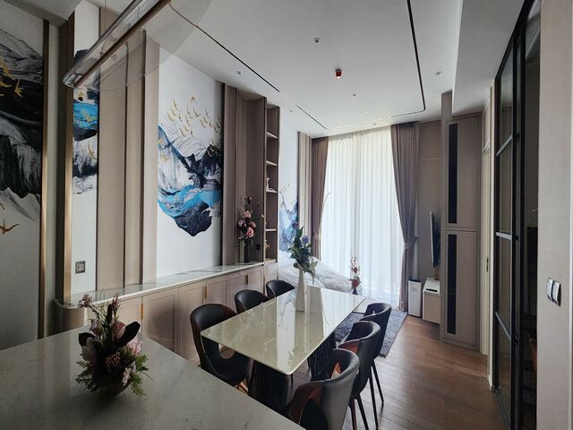 �����Ҥ͹���� Muniq Langsuan ���ö俿�� BTS 