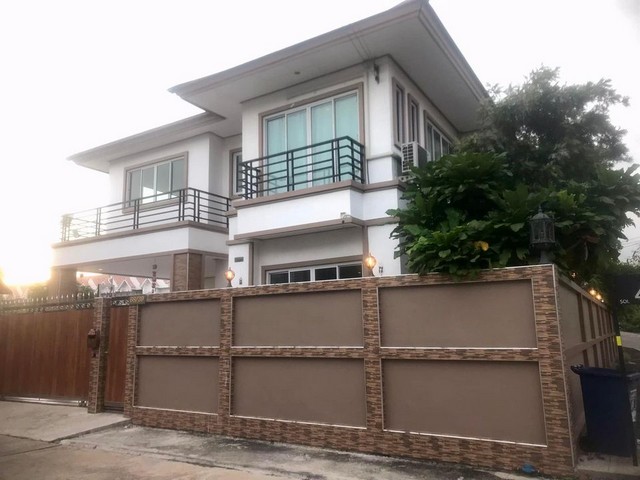 ให้เช่าบ้านเนื้อที่ 127.7 ตร.วา พื้นที่ใช้สอย 510.8 ตร.ม.บ้านพนา ให้เช่าบ้านเนื้อที่ 127.7 ตร.วา พื้นที่ใช้สอย 510.8 ตร.ม.บ้านพนา