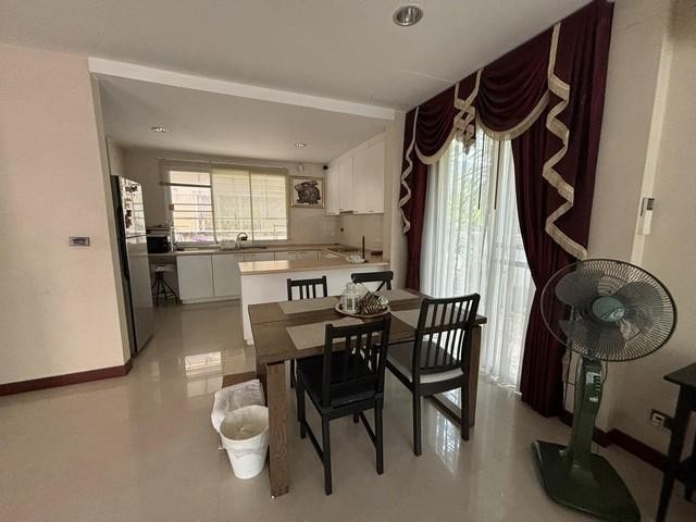 PO1024 ������  ������ �Ф���� ��չ��Թ��� (Villa Arcadia Srinak