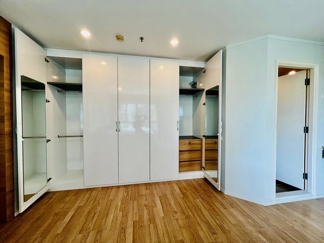 ขายคอนโด ลุมพินี เมกะ ซิตี้-บางนา สภาพสวย ขนาด 52 ตร.ม. 2.99 ล ขายคอนโด ลุมพินี เมกะ ซิตี้-บางนา สภาพสวย ขนาด 52 ตร.ม. 2.99 ล