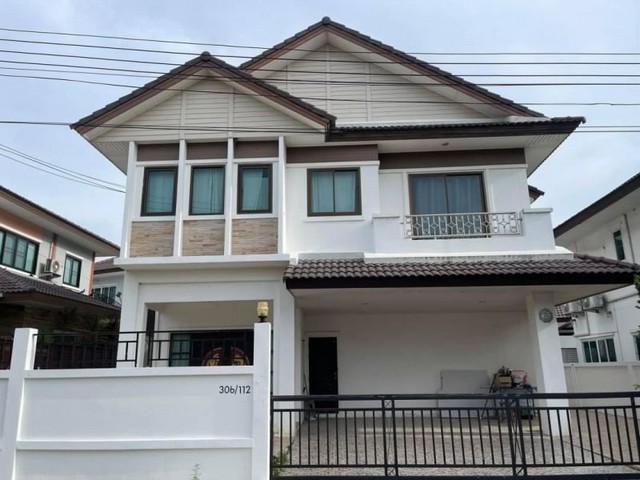 บ้านเดี่ยว 2 ชั้น หมู่บ้านโกลเด้น ปาร์ค - ศรีราชา 3 ห้องนอน บ้านเดี่ยว 2 ชั้น หมู่บ้านโกลเด้น ปาร์ค - ศรีราชา 3 ห้องนอน