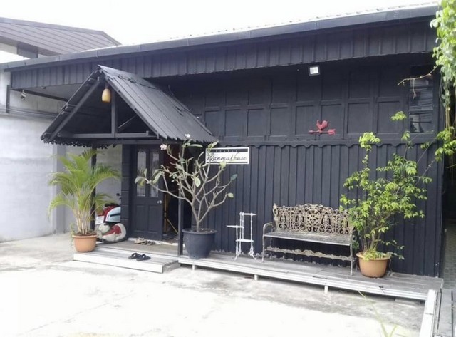 ให้เช่าบ้านเดี่ยวชั้นเดียว 54 ตรว. สตูดิโอ เพดานสูง ลาดพร้าว 134 ให้เช่าบ้านเดี่ยวชั้นเดียว 54 ตรว. สตูดิโอ เพดานสูง ลาดพร้าว 134