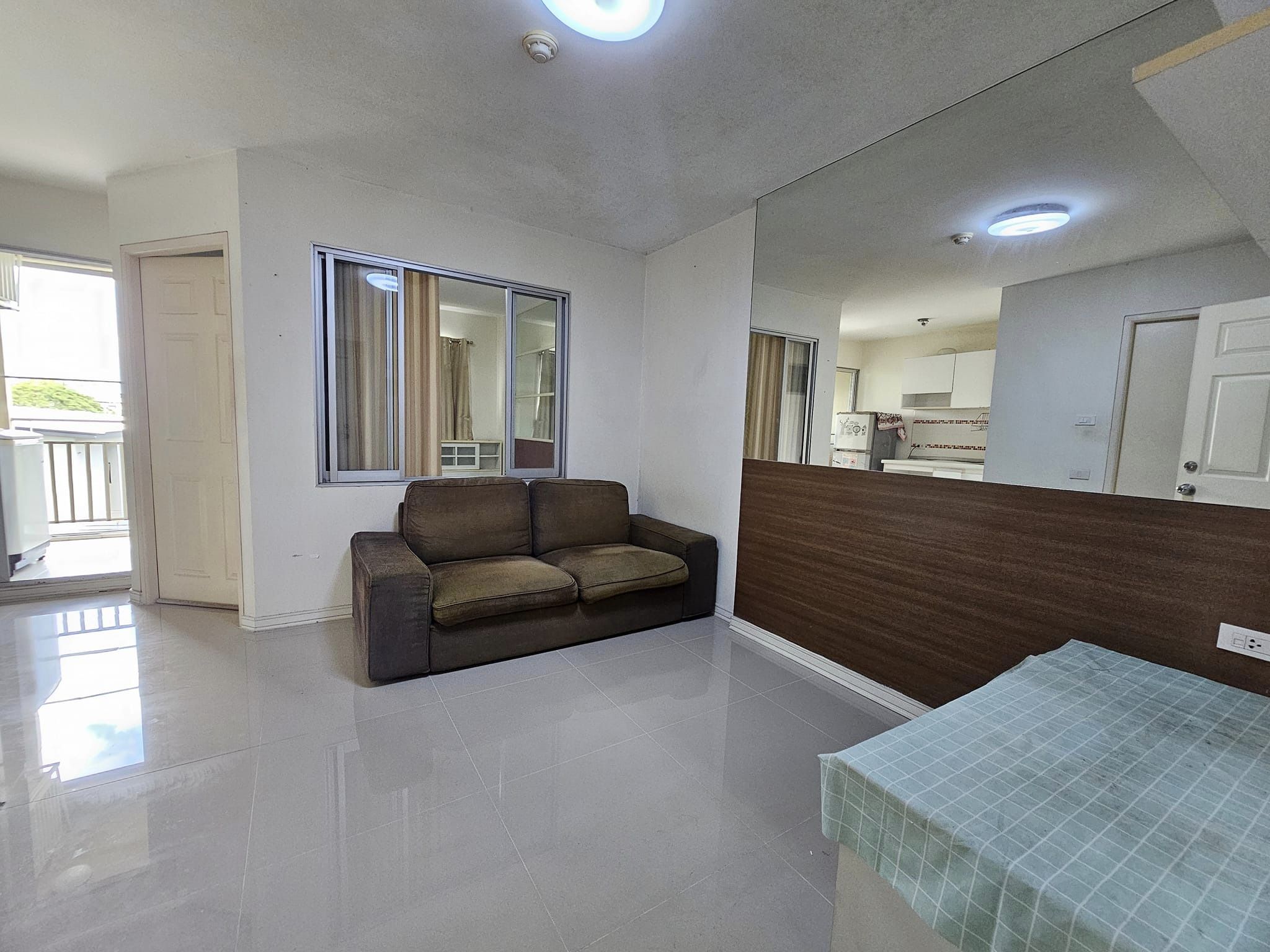 For Rent : ������ ����Թ� �͹ⴷ�ǹ� ��Թ��പ�-������˧  �ҤҶ�