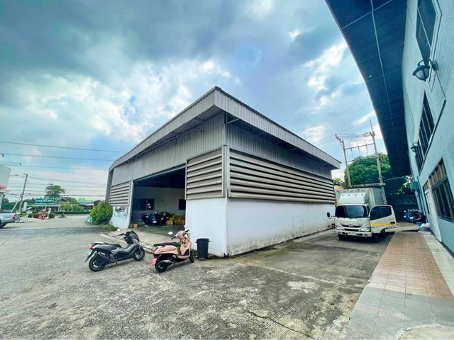 คลังสินค้า บิ๊กซี เพลส โกดังเปล่า 105 ตร.วา.405 ตร.ม. อ้อมใหญ่ 1 คลังสินค้า บิ๊กซี เพลส โกดังเปล่า 105 ตร.วา.405 ตร.ม. อ้อมใหญ่ 1