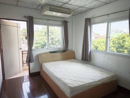 หมู่บ้านอยู่เย็น 50 ตร.ว. เขตบางเขน กรุงเทพมหานคร หมู่บ้านอยู่เย็น 50 ตร.ว. เขตบางเขน กรุงเทพมหานคร
