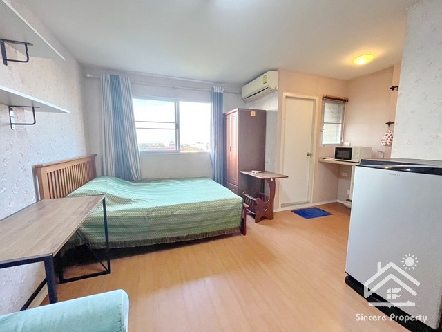 ให้เช่า ลุมพินี คอนโดทาวน์ ชลบุรี -บ้านสวน สุขุมวิท ชั้น8 วิวสระ ให้เช่า ลุมพินี คอนโดทาวน์ ชลบุรี -บ้านสวน สุขุมวิท ชั้น8 วิวสระ