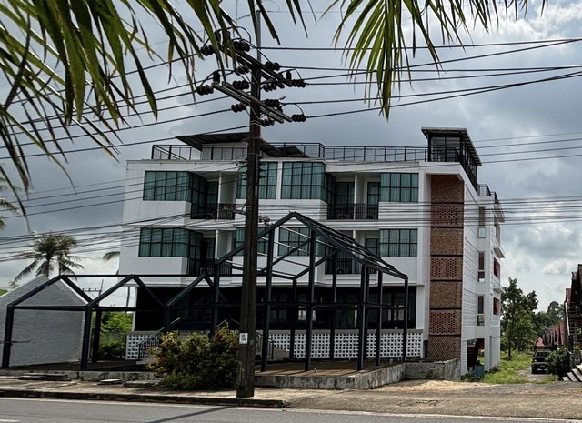 ขายโรงแรมพร้อมที่ดินแบ่งขาย ตัวเมืองกระบี่ ขายโรงแรมพร้อมที่ดินแบ่งขาย ตัวเมืองกระบี่