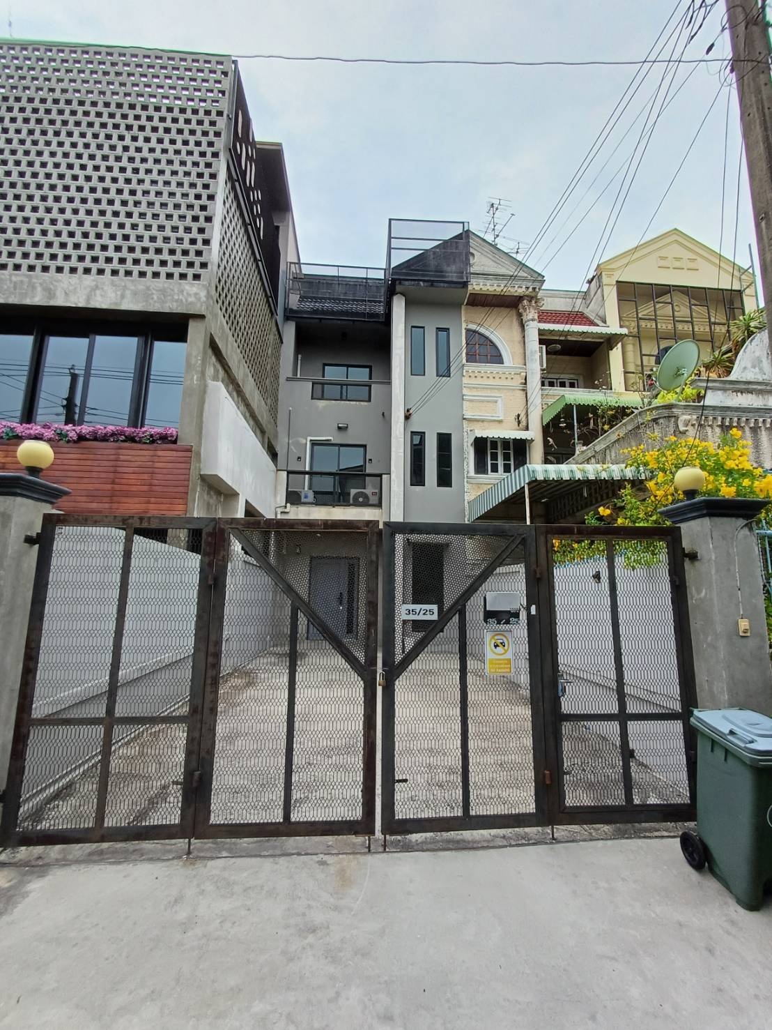 ขายโฮมออฟฟิศ3ชั้นย่านลาดพร้าวบางกะปิรามคำแหงซอยลาดพร้าว124 ขายโฮมออฟฟิศ3ชั้นย่านลาดพร้าวบางกะปิรามคำแหงซอยลาดพร้าว124