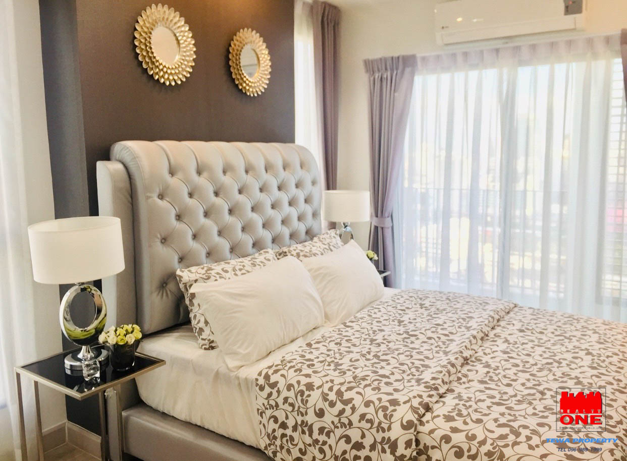 ��¤͹��ش��� 㨡�ҧ������ 9