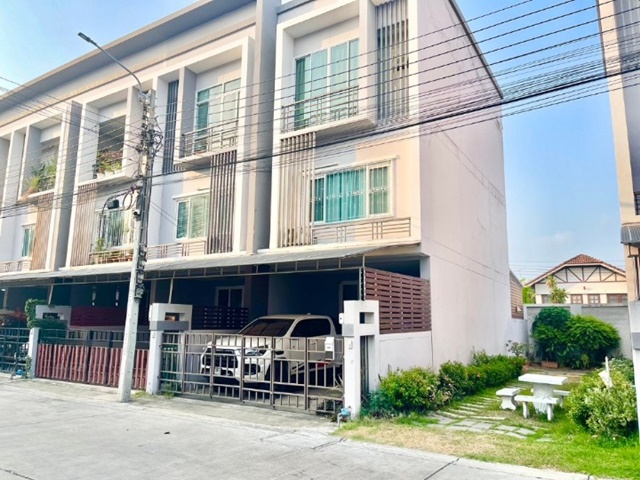 �������� ���ǧ���ҹ 2.5 ��. ���� �����ҷ�ǹ���� 3��� ���� 4�