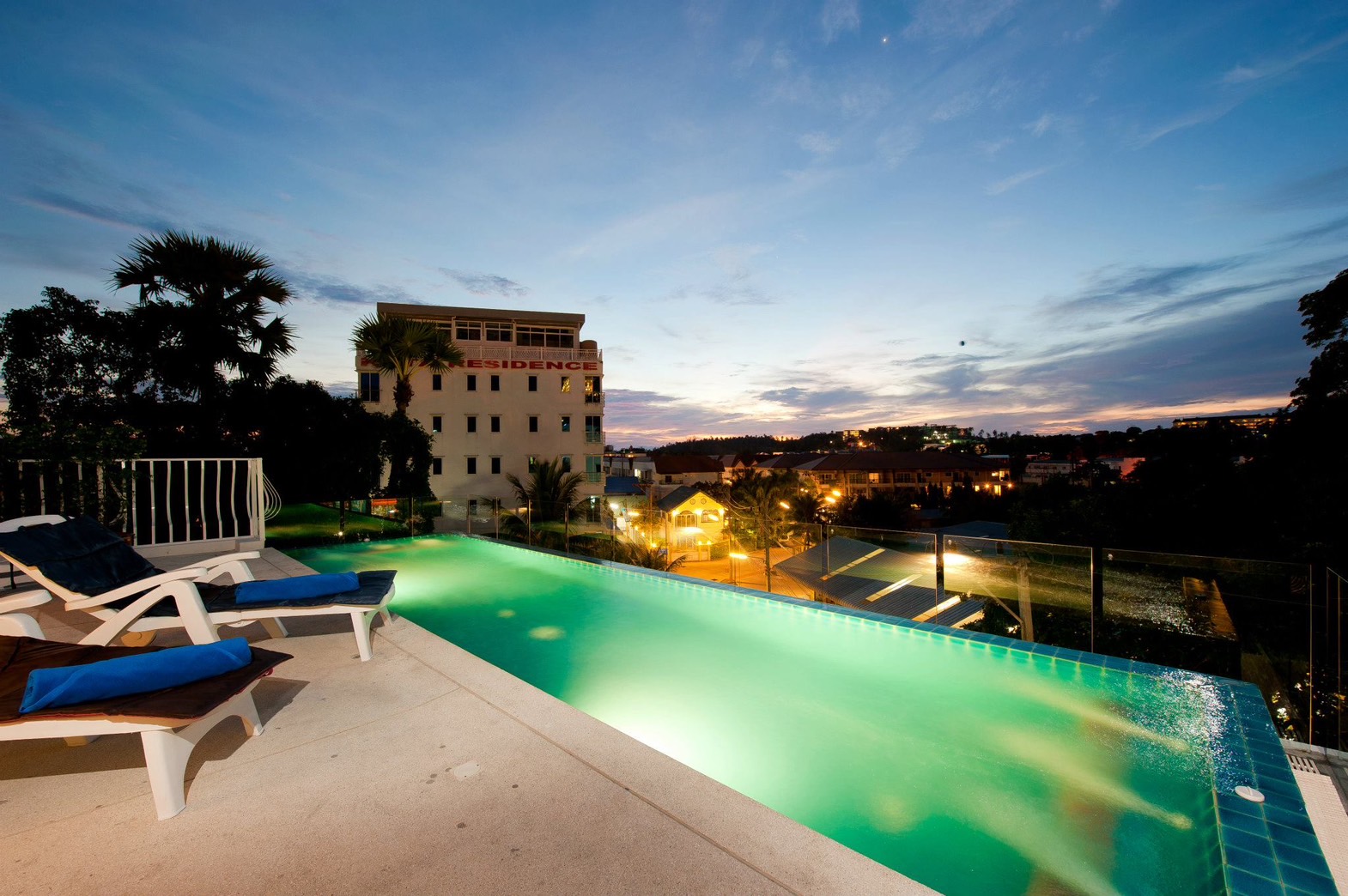 ç  LA Xenia  Beach   Hotel   ç