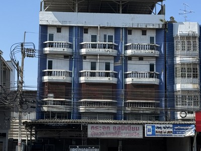 ขาย อาคารพาณิชย์ 4.5 ชั้น ติด MRT ศรีด่าน ขาย อาคารพาณิชย์ 4.5 ชั้น ติด MRT ศรีด่าน