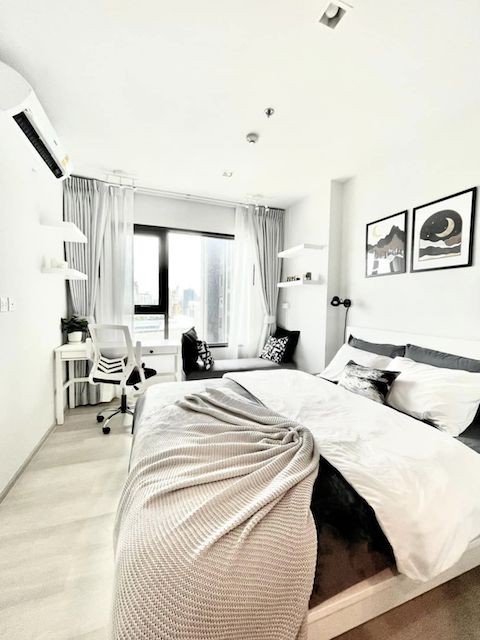 Life One Wireless safe 29th floor Life One Wireless safe 29th floor