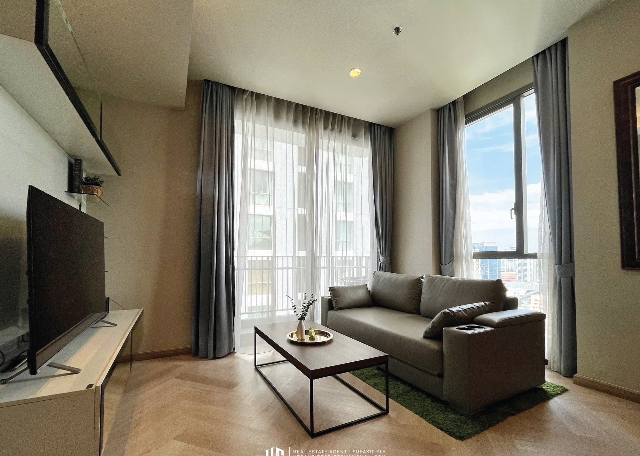 Quattor Thonglor spacious