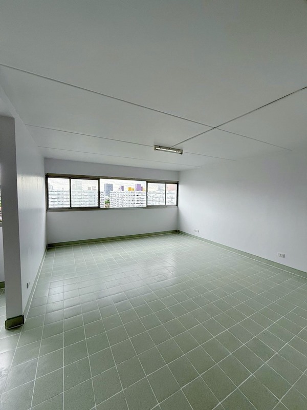 ��¤͹� ��ͻ����Ҥ͹� ���ͧ�ͧ�ҹ� �֡ C8 ��� 16 ��ǹ͡ ���ʺ�� �� 083-234-6597