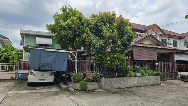 ขายทาวเฮ้าส์หลังริม หมู่บ้านพฤกษาวิลล์ 10 ขายทาวเฮ้าส์หลังริม หมู่บ้านพฤกษาวิลล์ 10