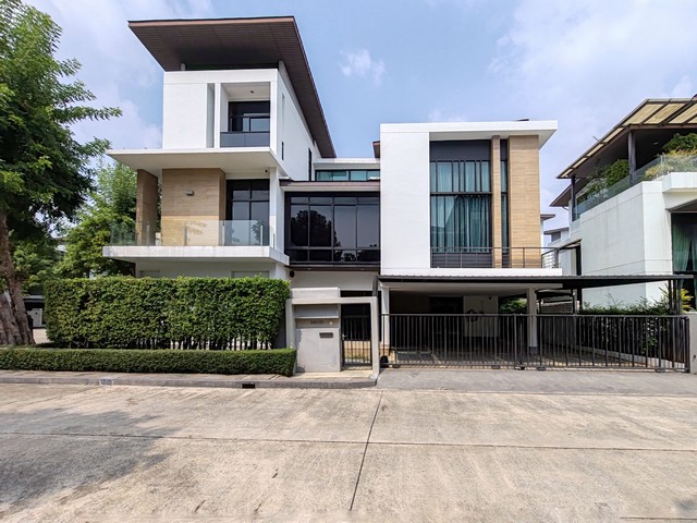 ขายบ้านเดี่ยว 3 ชั้น ม.เนอวานา บียอนด์ เกษตร-นวมินทร์ ติดถนนเมน ขายบ้านเดี่ยว 3 ชั้น ม.เนอวานา บียอนด์ เกษตร-นวมินทร์ ติดถนนเมน