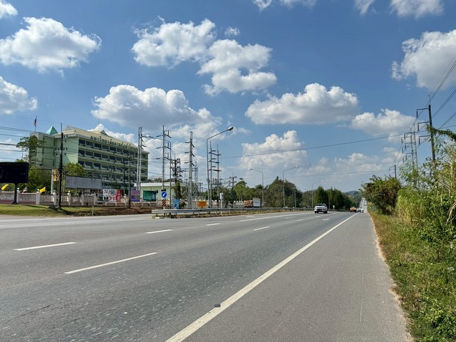 ขายที่ดินเปล่าจันทบุรีติดถนนสุขุมวิทติดสถานีวิทยุแห่งประเทศไทย ขายที่ดินเปล่าจันทบุรีติดถนนสุขุมวิทติดสถานีวิทยุแห่งประเทศไทย