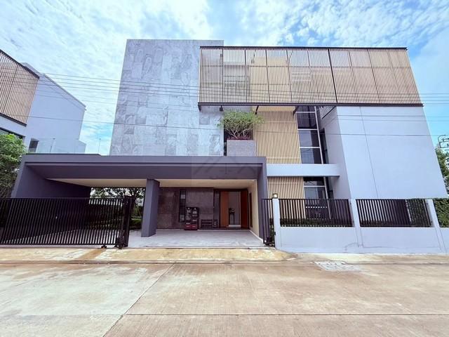 ขายบ้านเดี่ยว 3 ชั้น 102 ตรว.The Master ราชพฤกษ์ ใกล้ Central Wes ขายบ้านเดี่ยว 3 ชั้น 102 ตรว.The Master ราชพฤกษ์ ใกล้ Central Wes