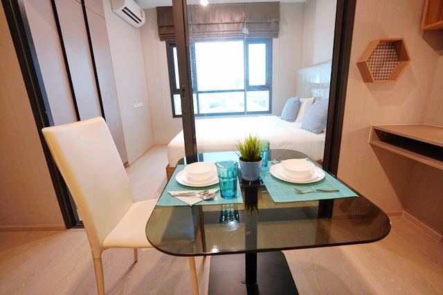 ��¤͹� IDEO MRT ��Ҿ�� 300�.��Ҿ�� ���11 ����٧ 35 ��.� 