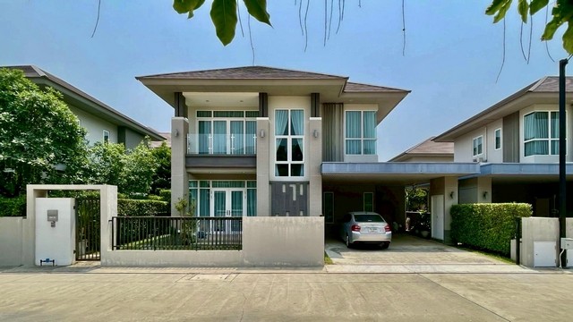 บ้านเดี่ยวพร้อมอยู่สไตล์ Luxury เมืองพิษณุโลก บ้านเดี่ยวพร้อมอยู่สไตล์ Luxury เมืองพิษณุโลก