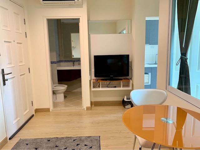 Life Sukhumvit 65 clean