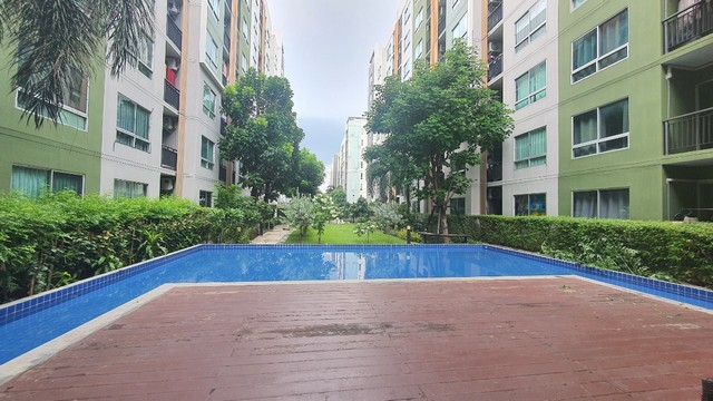 For Rent: V-Condo, Chalong Krung Road � Chao Khun Thahan