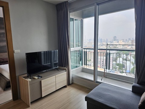 ��� �͹� Rhythm �Ѫ��-���¢�ҧ �Դʶҹ�ö俿�� ���¢�ҧ ����ú