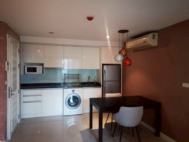 ��¤͹� ��Ҵ 40.44 ���. Le Nice Ekamai (��� ��� �͡���)