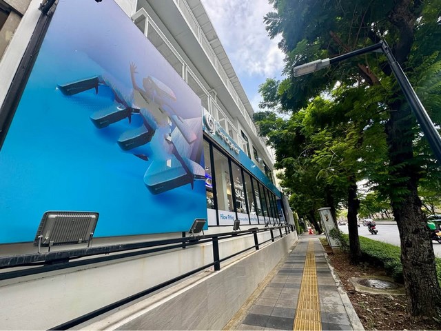 ให้เช่าพื้นที่ติดถนนใหญ่นราธิวาส-สาทร ใกล้ BTS ช่องนนทรี ให้เช่าพื้นที่ติดถนนใหญ่นราธิวาส-สาทร ใกล้ BTS ช่องนนทรี