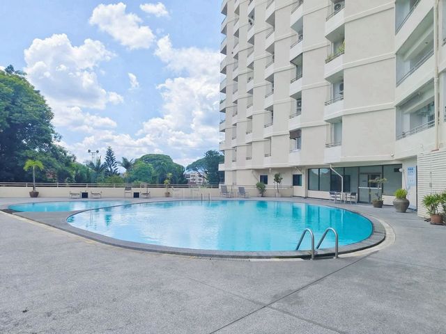������ 10,000 �ҷ/��͹ Riverside Condo �����������������