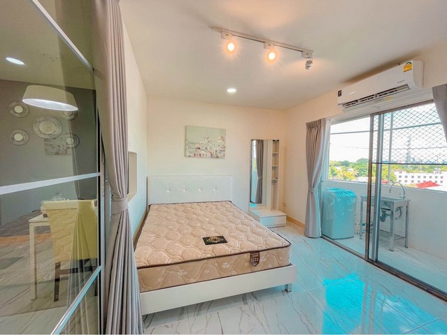 ��¤͹� �ҹ�Ҥ͹� 32 ��.�. �֡ B ��� 8 㨡�ҧ���ͧ 1 ��ҹ