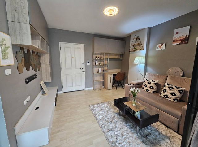 ���������  ���ŴյԴ����˭����BTS  �ҤҴ��Թ��ҹ ���������¹��