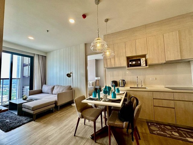 ��ͧ��� 2 �͹ �չ ����Ҫ� 㨡�ҧ���ͧ����Ҫ� �Դ����آ���Է