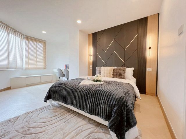 �Ҥ���§ 2.35 ��ҹ 38 ���. ��þԧ�� �͹� ����������