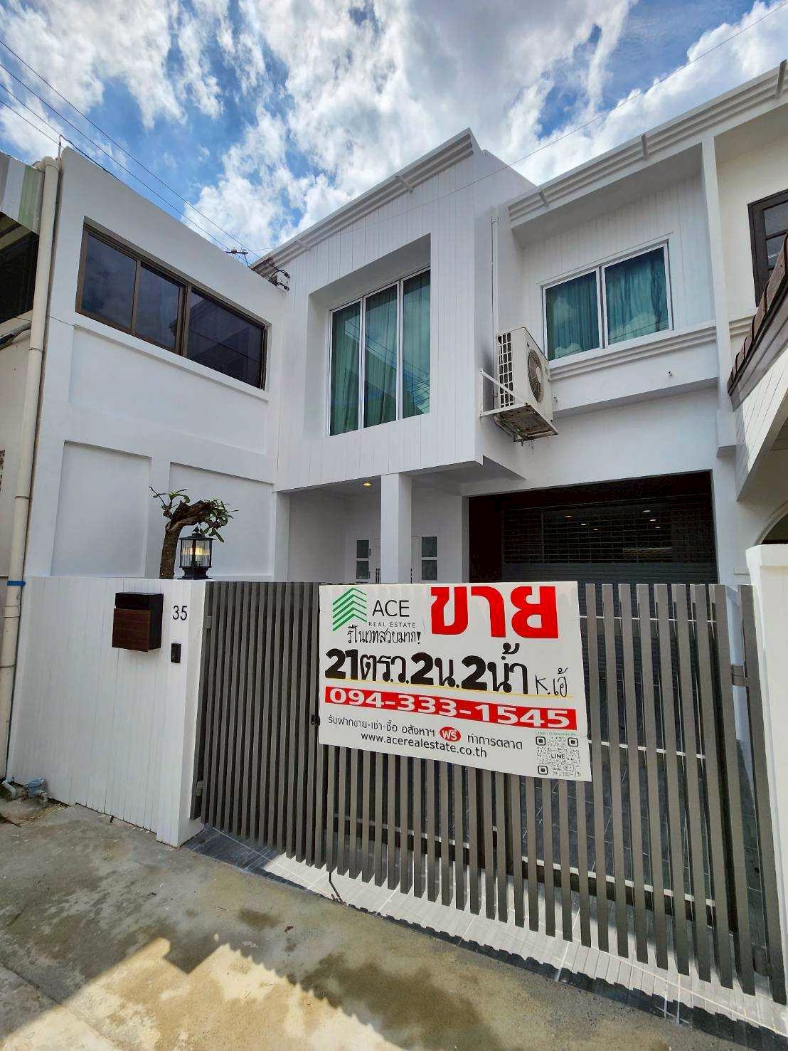 ขาย ทาวน์โฮม 2ชั้น ใกล้ BTSสถานีสามัคคี เพียง! 200เมตร ซ.ติวานนท์45 ขนาด23 ตร.ว. 2นอน 2น้ำ 2ห้องโถงใหญ่ รีโนเวทใหม่สวยมาก!ด้วยวัสดุคุณภาพ ขาย ทาวน์โฮม 2ชั้น ใกล้ BTSสถานีสามัคคี เพียง! 200เมตร ซ.ติวานนท์45 ขนาด23 ตร.ว. 2นอน 2น้ำ 2ห้องโถงใหญ่ รีโนเวทใหม่สวยมาก!ด้วยวัสดุคุณภาพ