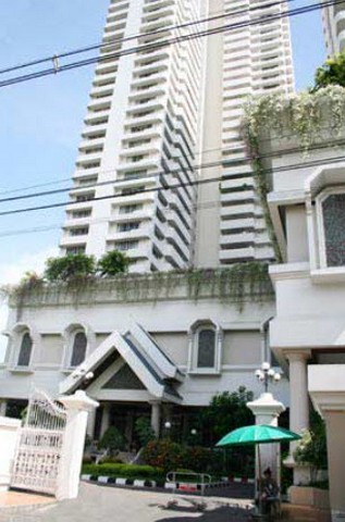��¤͹� ��.���. �������� 1 �آ���Է 33 (D.S. Tower 1 Sukhumvit 3