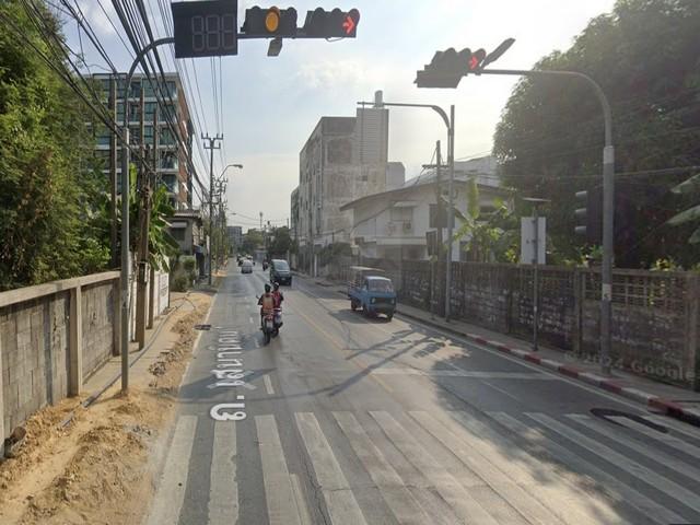 ขายที่ดิน 493 ตร.ว. พร้อมสิ่งปลูกสร้าง ซ.พหลโยธิน 34 (พหลโยธิน 32 ขายที่ดิน 493 ตร.ว. พร้อมสิ่งปลูกสร้าง ซ.พหลโยธิน 34 (พหลโยธิน 32